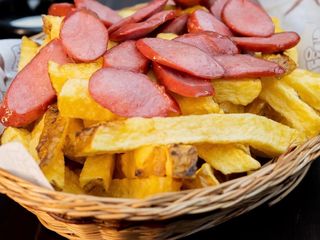 Salchipapas Peruanas