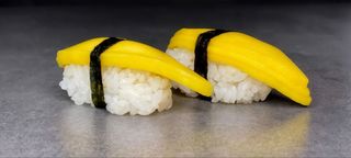 S11. Nigiri mango