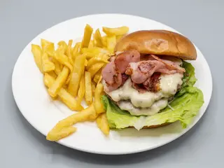 Hamburguesa Tepuy