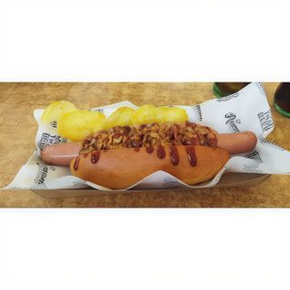 Ramoncito Salchicha, Cebolla Crujiente Y BBQ