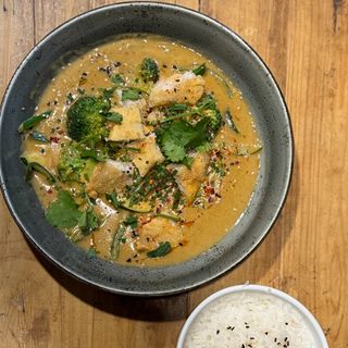 Curry Amarillo de Pescado