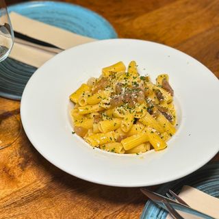 RIGATONI CASERO A LA CARBONARA