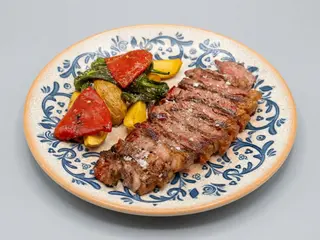 ENTRECOT A LA BRASA DE CEBÓN DE VACA PAJUNA (350 G.)