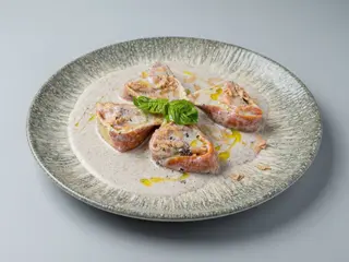 Tortelloni relleno de foie