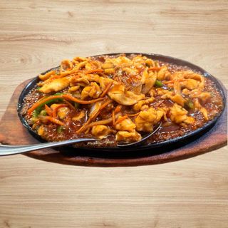 Pollo con salsa picante