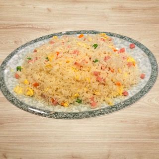 Arroz frito tres delicias