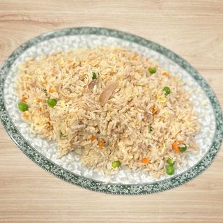 arroz frito con pollo