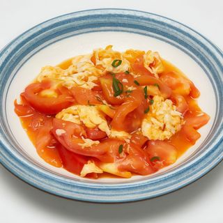 #37 Huevos revueltos con tomate estilo “wok”