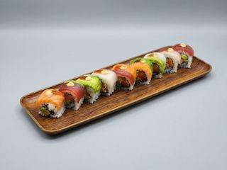 Roll Especial Rainbow (8 uds.)