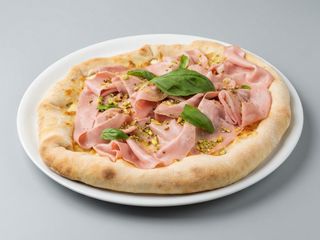 Pizza Bologna