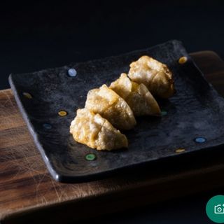 Gyoza de Pollo Frito(4 Uds.)