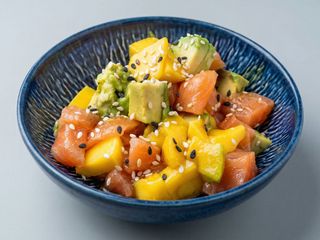 104. TARTAR DE SALMON