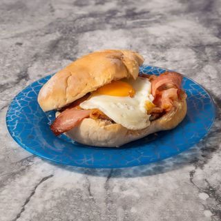 Hamburguesa especial bacón (120 g.)