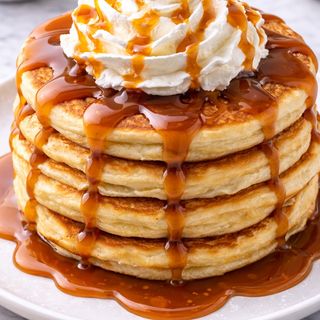 Mezcla de profiteroles, tortitas y gofres