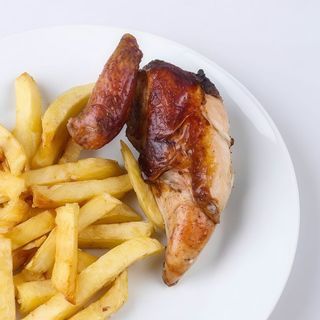 1/4 pollo a l'ast con patatas y arroz