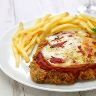 Milanesa napolitana de ternera + fritas