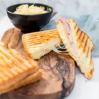 Sándwich Mixto
