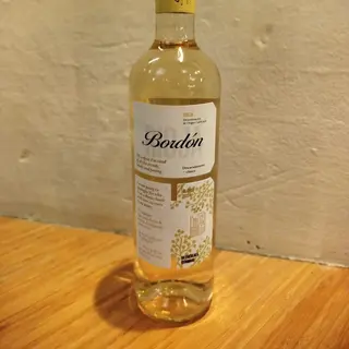 Bordon white wine (750 ml.)