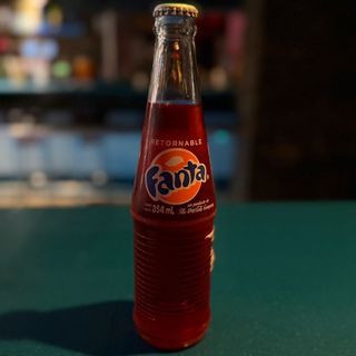 Fanta roja 354ml. Bebida Nicaragüense