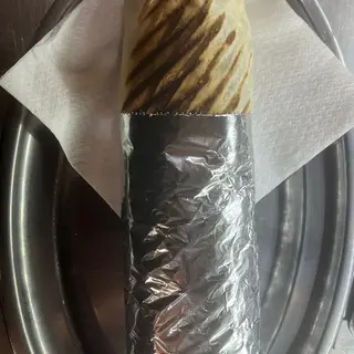 Durum Kebap con hummus