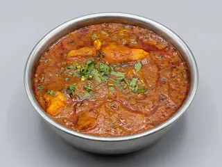 Pollo dupiaza
