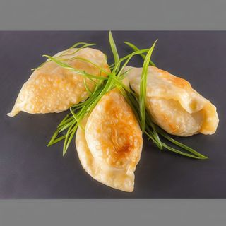 Gyozas De Cerdo Con Salsa Ponzu