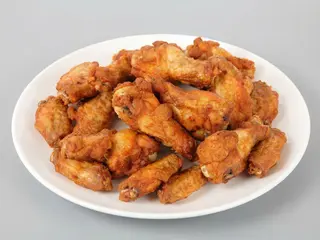 35. Alitas de Pollo