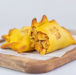 Empanada De Pollo Thai