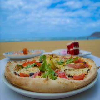 Pizza Vegetariana (Verduras frescas de la huerta asadas)