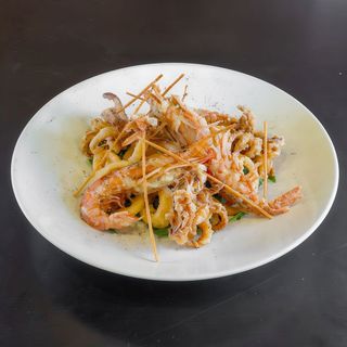 Gamberi E Calamari Fritti