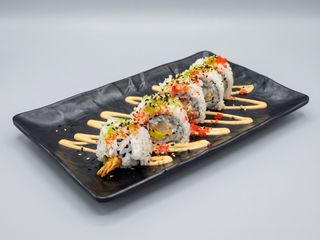 Maki de salmón braseado