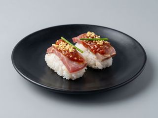 Nigiri de atún (2unidades)