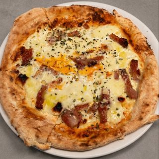 Pizza Carbonara (30 Cm.)