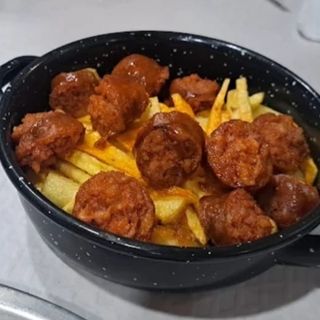 Tapa De Chorizo Criollo Con Patatines