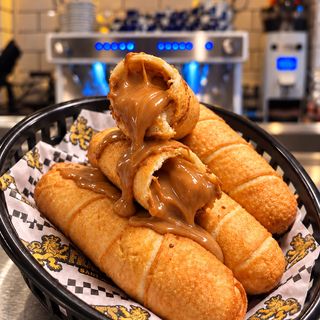 Tequeños de dulce de leche (4 uds.)