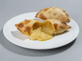 5 QUESOS