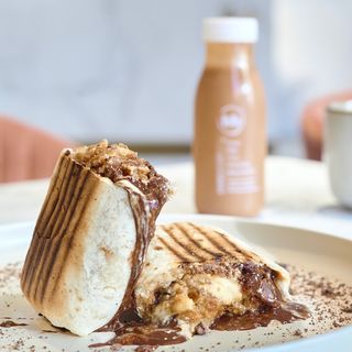 Combo Wrap + Protein Balls