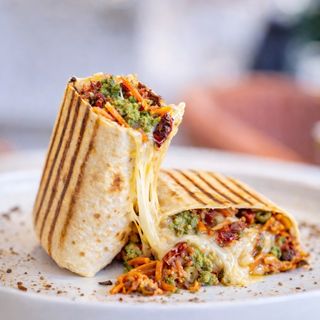 Wrap de falafel proteíco