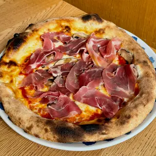Pizza Crudo e Funghi