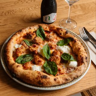 Pizza Ragú e Polpette