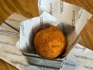 Arancine Siciliane al Prosciutto E Mozzarella