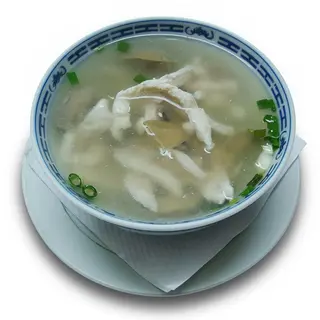 15. Sopa de pollo con champiñones