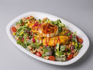 Ensalada de pollo y queso de cabra ☆