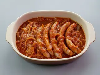 Salchichas con cebolla