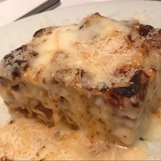 Lasaña clásica (boloñesa)