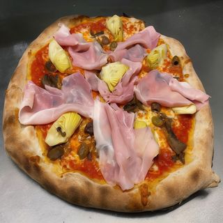Pizza Capricciosa