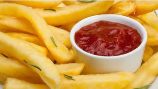 Patatas con salsa bravas (ración)