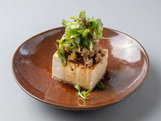 Tofu Al Estilo Japonés Y Hiyayakko