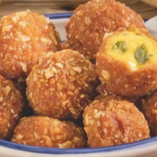 !!NUEVO!! Pickle & Cheese Bites (10uds.+Salsa)