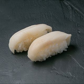 Nigiri de pez mantequilla (1 pieza)